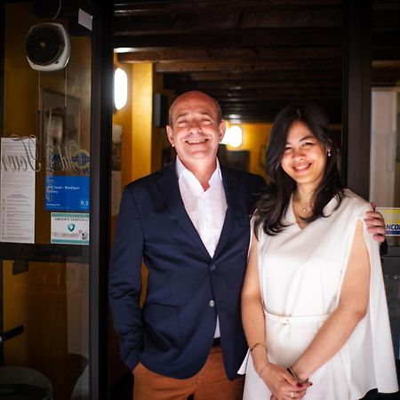 Old Town - Boutique Rooms Modena Bagian luar foto