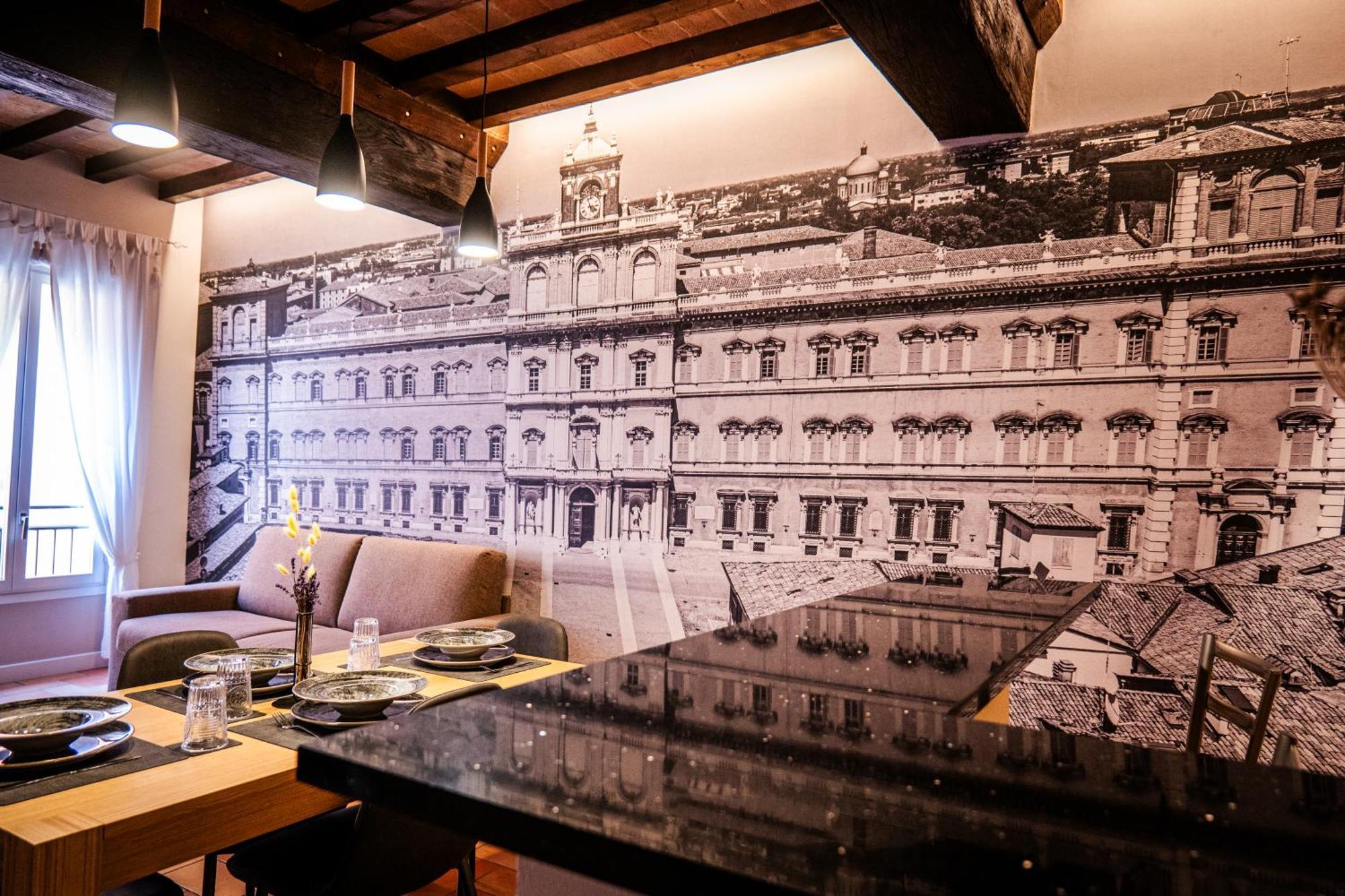 Old Town - Boutique Rooms Modena Bagian luar foto